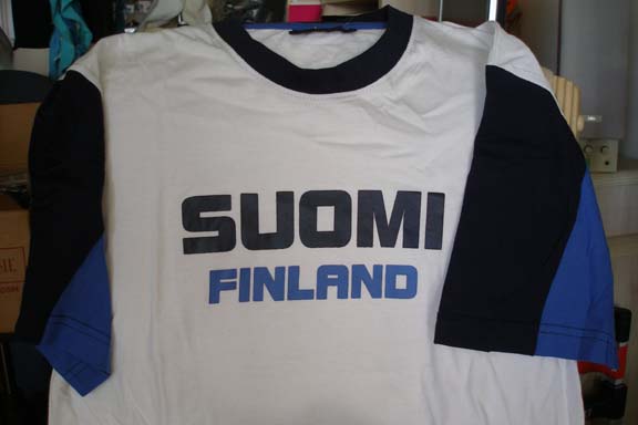 Suomi White T-shirt with 2 tone sleeve - Click Image to Close