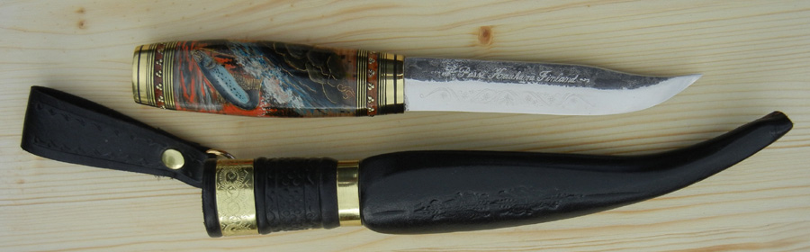 Jumping Salmon knife - Click Image to Close